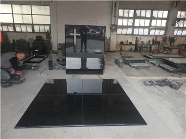 Nagrobnik za pokopališče