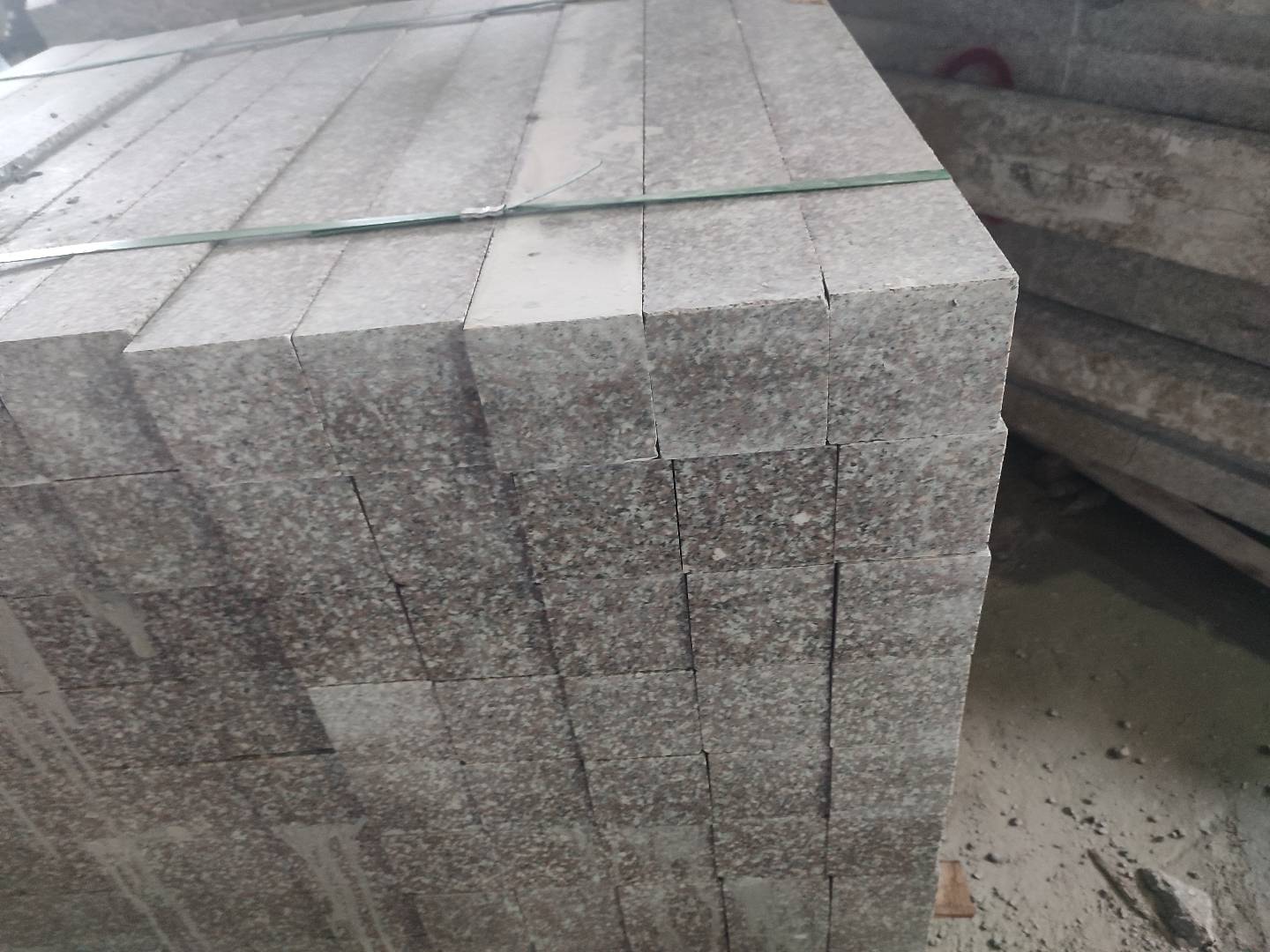 G664 Granite massive stone steps G664 Granite massive stone steps