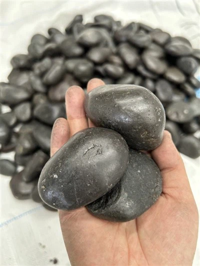 Pebble Stone Pool